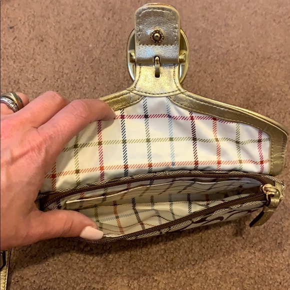 Coach wristlet in gold and tan - Picture 3 of 4